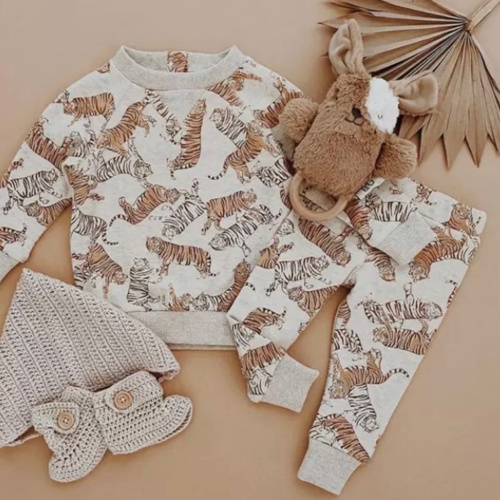 “Sullivan” Tiger Print Jogger Set